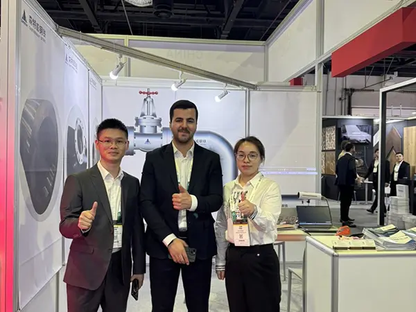 Tubo de acero inoxidable dúplex,Casquillo y tubo,Fabricante de tubos de acero